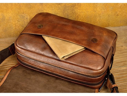 Leather shoulder bag men's messenger bag casual men's bag tide brand high-capacity leather messenger bag tooling backpack.