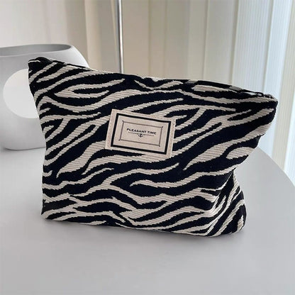 Large Women Zebra Pattern Cosmetic Bag Canvas Zipper Make Up Bag Travel Washing Makeup Organizer Storage Clutch Beauty Case