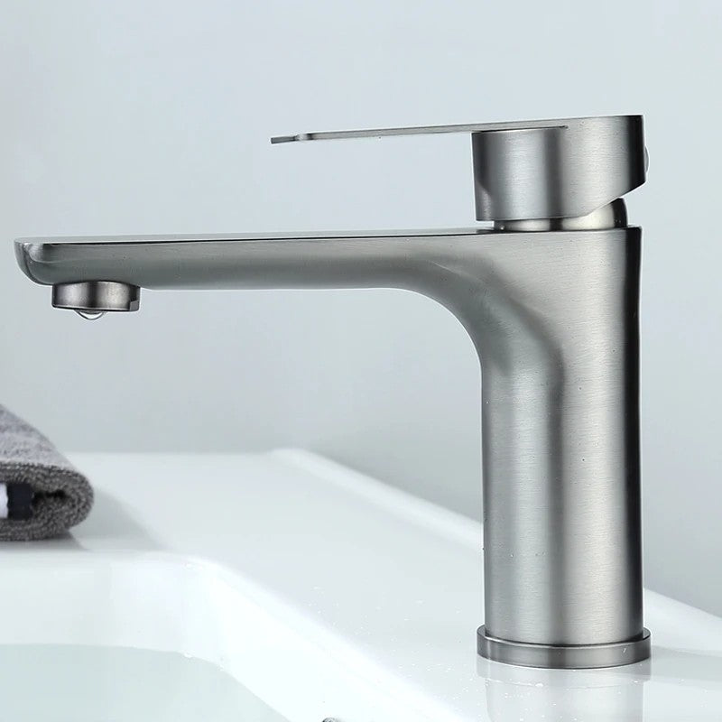 Brushed/Gray Bathroom Sink Faucet Hot and Cold Mixer Faucet Countertop Mount 304 Stainless Steel Single Handle