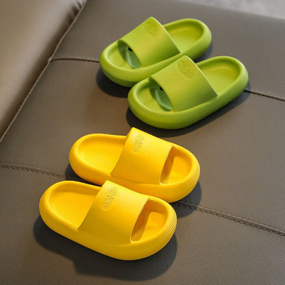 Children's Slippers for Summer Boys and Girls Indoor Bathroom Soft-Soled Thickened Anti-Slip Baby Slippers and Cool Sandals