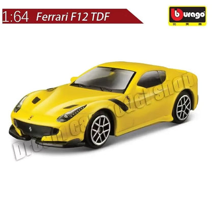 Burago 1:64 Ferrari Series SF90 488P Roma F430 F12 Liga de Carro Modelo Brinquedos Infantis Coleção de Presentes de Férias Modelo de Carro Atacado