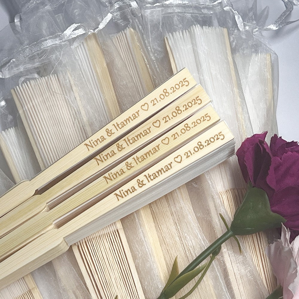 10-90pcs Personalized Engraved White Folding Elegant Silk Hand Fan with Organza Gift Bag Wedding Party Supplies Bulk Purchase