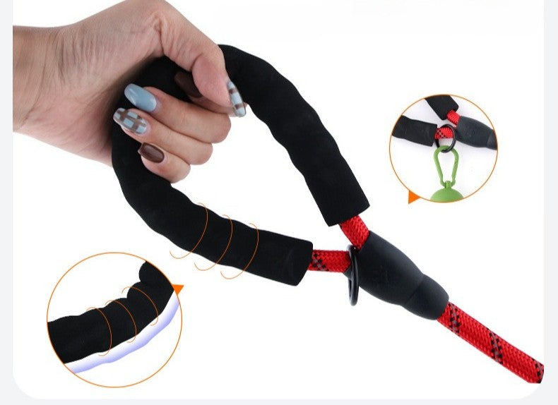 Coleira redonda de nylon reflexivo de seda para cães de médio e grande porte, corda de puxar para passear com cães