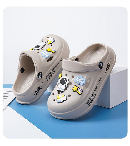 Kids Summer Sandals EVA Design Children Slippers Soft Non Slip Platform Slides Outdoor Garden Shoes High Quality Fashion Shoes