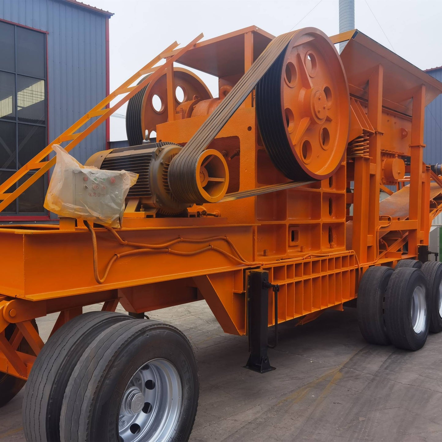 Powerful 30T/H Small Stone Crusher Gold Mining Stone Crushers