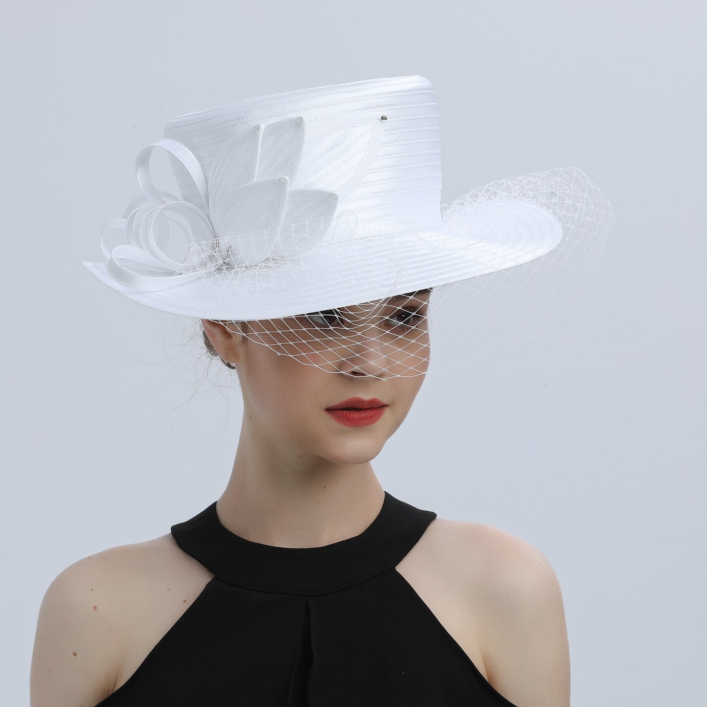 Deluxe New White Church Hat Party Banquet Satin Cloth Photography Hats Premium Chains Formal Hat Flower Top Cap For Women Ladies