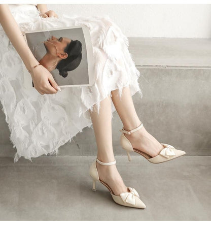 Salto Médio Sapatos Femininos Tendência Bico Fino Borboleta Stiletto Elegante Vestido Casamentos Festa de Noiva Branco Grife