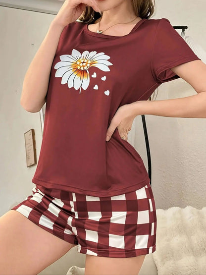 2-Piece Set of Women's Pajamas for All Seasons, Spring and Summer, Elegant Floral Print Shorts and Short-Sleeved Pajamas Set
