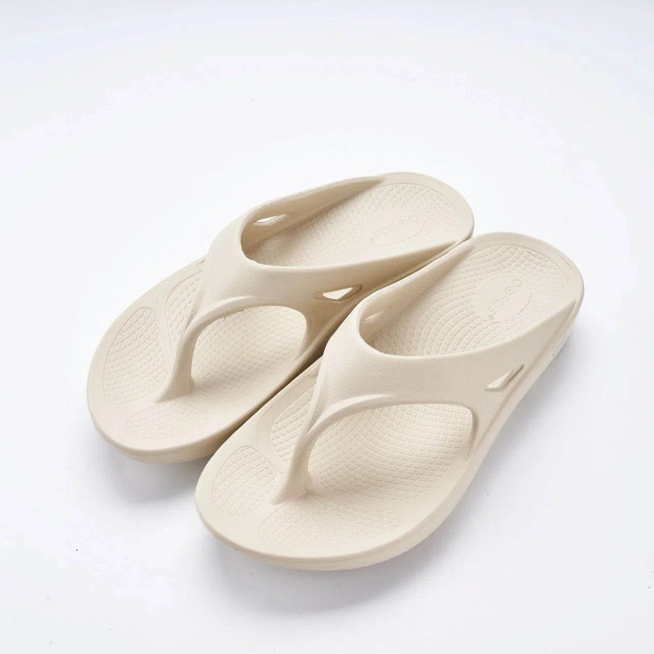 OOFOS NEW Sandals - Lightweight Recovery Shoes Slippers Men Women Soft Bottom Indoor Home Slides Sandals Light Beach Shoe