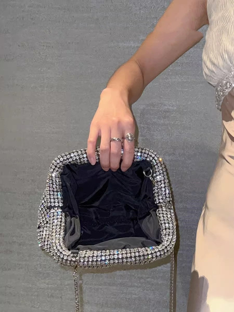 Luxury Glitter Cloud Bag Women's Handbag Crystal Shiny Rhinestones Diamond Evening Bag Wedding Party Clutch Purse Shoulder Bags