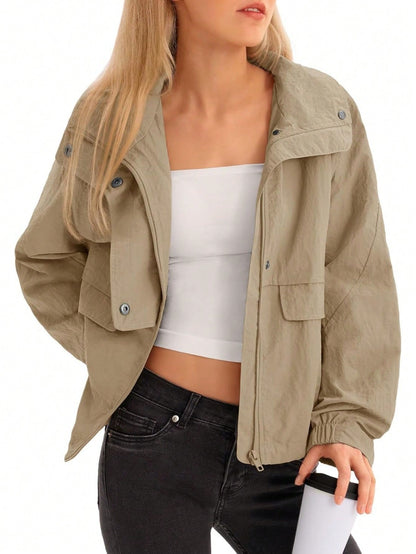 Fisoew Womens Cropped Jacket Zip Up Lightweight Hooded Trench Coat Active Outdoor Windbreaker Raincoat with Pockets