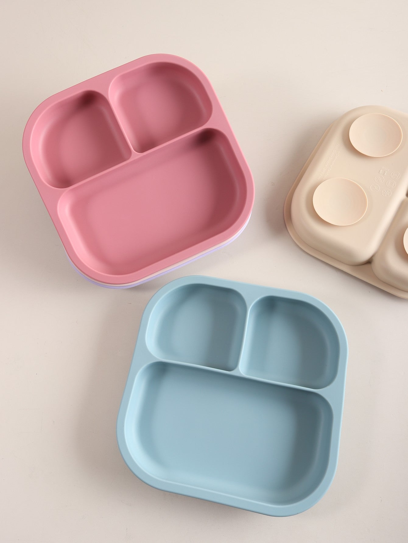 Spill-Proof 3-Section Suction Plate | Custom Name & Fun Cartoon Designs for Toddlers baby silicone square plate
