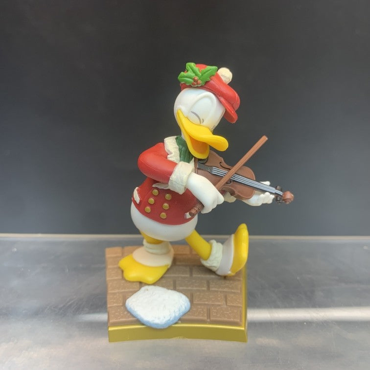 Nova Oferta Brinquedos Periféricos de Natal Limitados da Disney Kawaii Mickey Minnie Estatuetas Coleção Modelo Decoração de Mesa Presentes de Natal