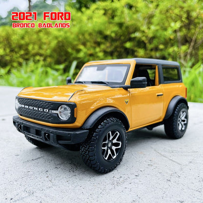 Maisto 1:24 Newly launch 2021 Ford Bronco Badlands alloy car model handicraft decoration collection toy tool gift die-casting
