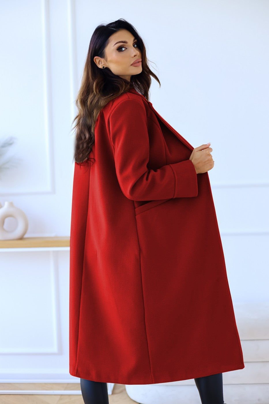 Autumn and winter 2024 new women's long woolen coat Korean version of the loose temperament haute overcoat coat