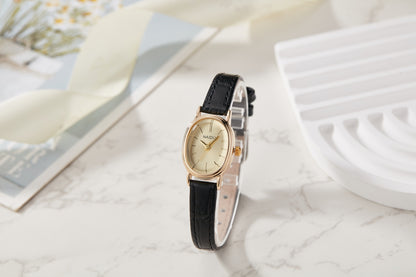 Elegant and fashionable ladies watch simple smooth dial oval case ladies quartz watch