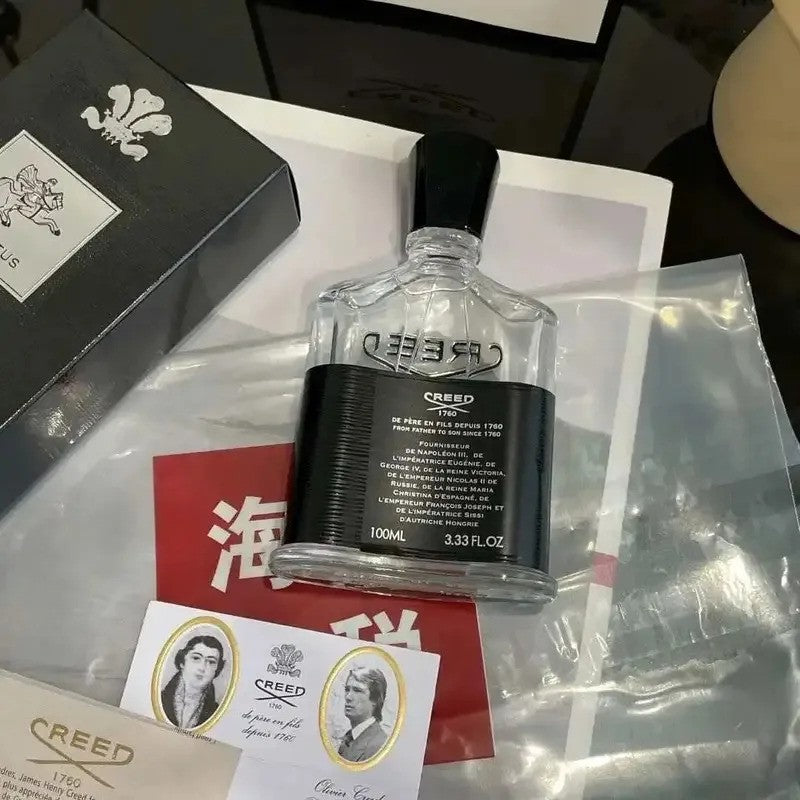 Perfume original Aventus colônia masculina 100ml tem uma fragrância duradoura.