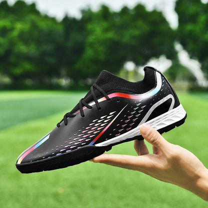 New Men Ultralight Soccer Shoes TF/FG Professional Football Boots Unisex Non-Slip Training Soccer Cleats Outdoor Field Chuteira