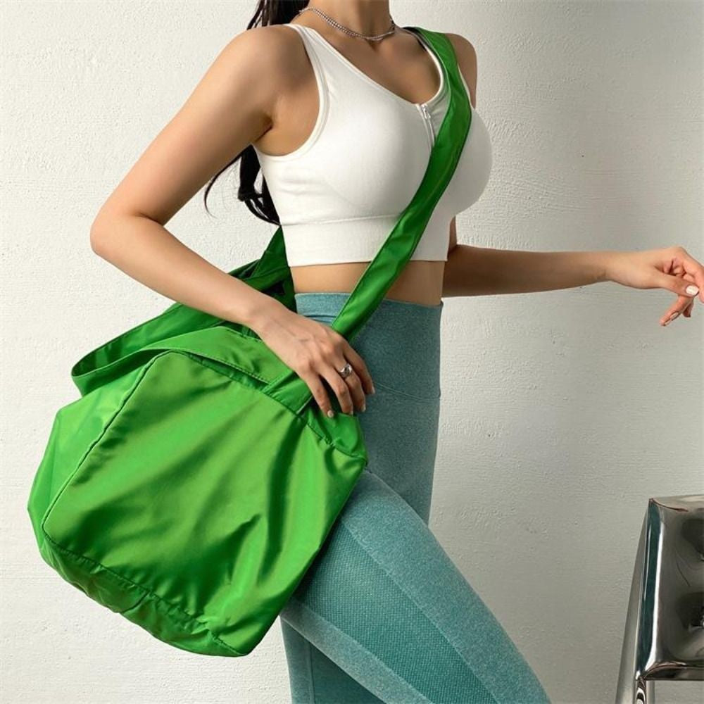 Nylon Yoga Training Bag Large Capacity Solid Color Sports Fitness Bags Portable Multifunctional Travel Tote Bag Outdoor