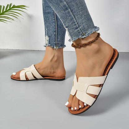 Ladies' Fashionable Casual Flat Sandals 2025 Versatile Outdoor Wear Flat Slippers for Wearing Outside Brand Design Slippers