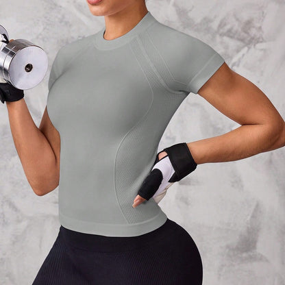 Women's short-sleeved sports top, breathable and quick-drying fabric, suitable for running and yoga,