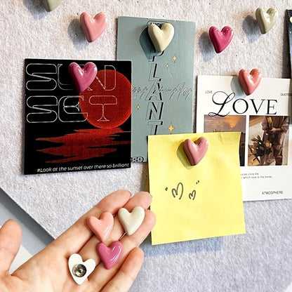 20 Alfinetes de Tachinha Rosa em Formato de Coração - Decoração Criativa com Tema de Amor para Escritório e Casa, Material ABS Durável, Ideal para Organizar Anotações