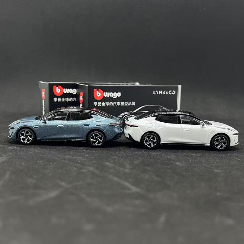 Bburago 1:64 LYNK&CO 07 EM-P Alloy Car Model Diecast Metal Miniature Scale Vehicle Car Model Simulation Collection Kids Toy Gift