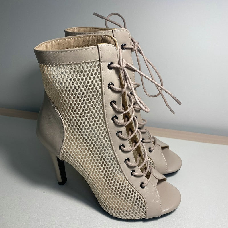 Novas Sandálias Femininas de Salto Alto Sexy Vazadas em Tela Tendência da Moda Verão Conforto Peep Toe Botas Stilettos Jazz Dance Tamanhos Grandes