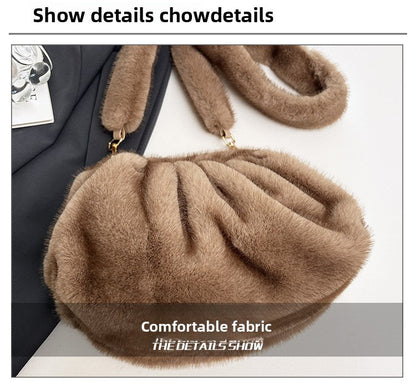 Elegant Wrinkled Cloud Clutch Bag Faux Fur Shell Shoulder Crossbody Bag Women Stylish Pillow Bag Guangzhou High Quality Bag