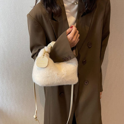 Fashionable Cute Plush Shoulder Bag for Women's Solid Color Soft Fluffy  Handbag Autumn Winter Soft Plush Crossbody Bag