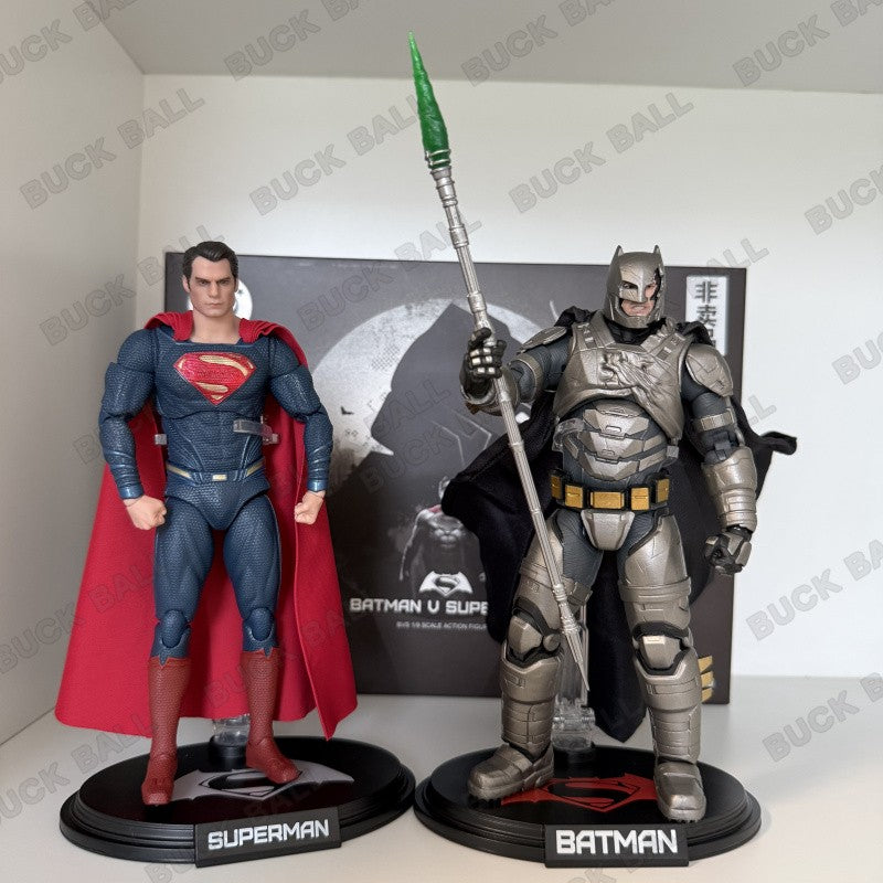 Novo conjunto de figuras Fondjoy BVS, Boneco de Ação Batman Blindado, Superman com Armadura Danificada 1/9 Batman V Superman: A Origem da Justiça DC Toys