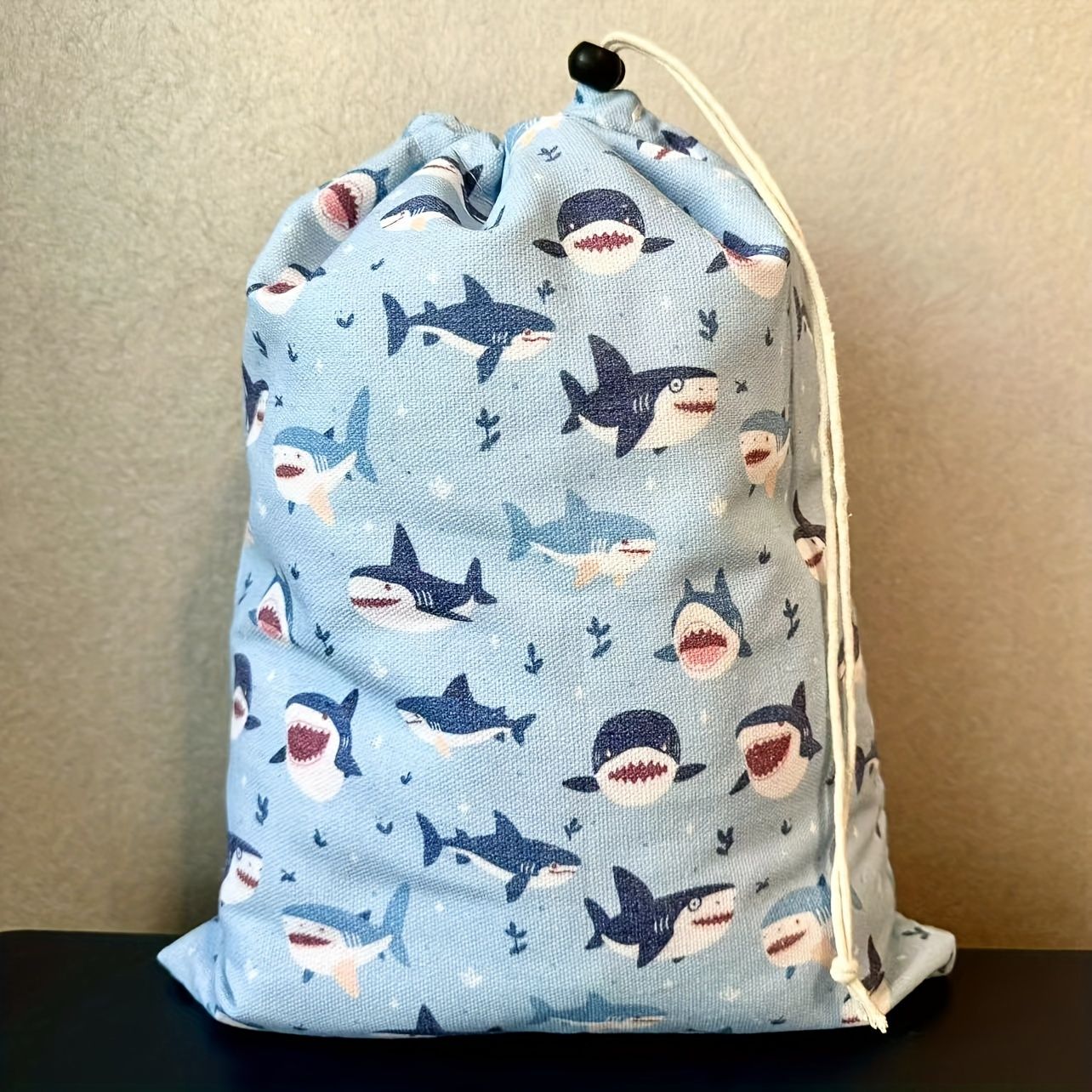 1 piece of single-drawstring pouch: portable travel storage bag