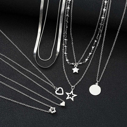 9 Peças Colares Simples Tipo Choker para Mulheres Moda Coração Amor Estrela Pingente Colar Camadas Joias Presente Europeu e Americano 2024
