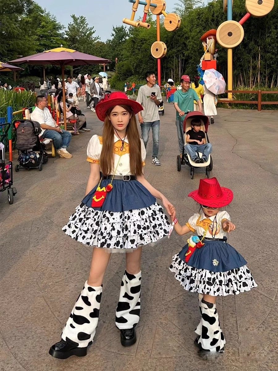 une 1st DayToy Woody, Jessie, and Buzz Lightyear Cosplay Dresses, Halloween Carnival Stage Performance Costumes, Lolita