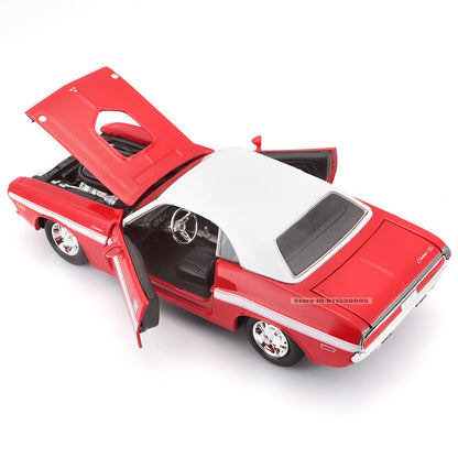 Maisto 1:24 DODGE CHALLENGER R/T 1970 liga de carro modelo artesanato decoração coleção brinquedo ferramenta presente