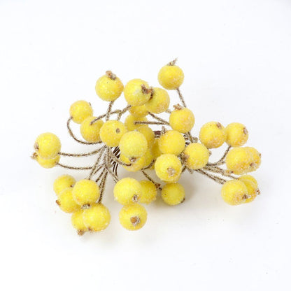 40pcs Mini Christmas Frosted Artificial Berry Vivid Red Holly Berries Wedding Party Decoration Artificial Flowers Home Decor