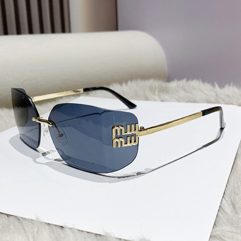 1pc Classic Sun Glasses Female Funky Metal Luxury Rimless Sunglasses Women BrandDesigner Rivets Rectangle Gradient Curved Shades