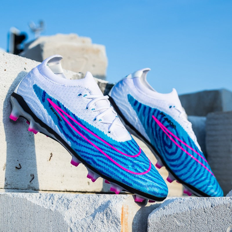 High Quality Ultralight Men ‘s Soccer Shoes Non-Slip Turf Soccer Cleats Kids TF/FG Training Football Boots Chuteira Campo