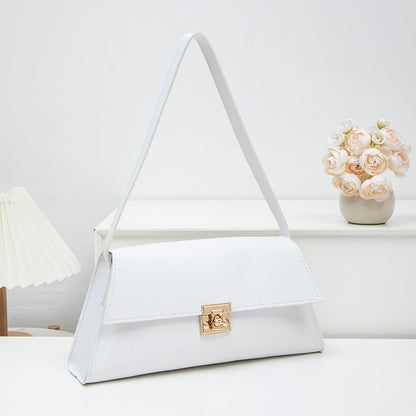 Internet Celebrity Retro Small bag for Women In Autumn and Winter, new trendy crossbody bag, fashionable one shoulder small bags