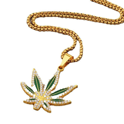 Colar de joias punk-hip-hop personalizado com pingente de folha de bordo de liga de diamante incrustado em óleo e material acessório