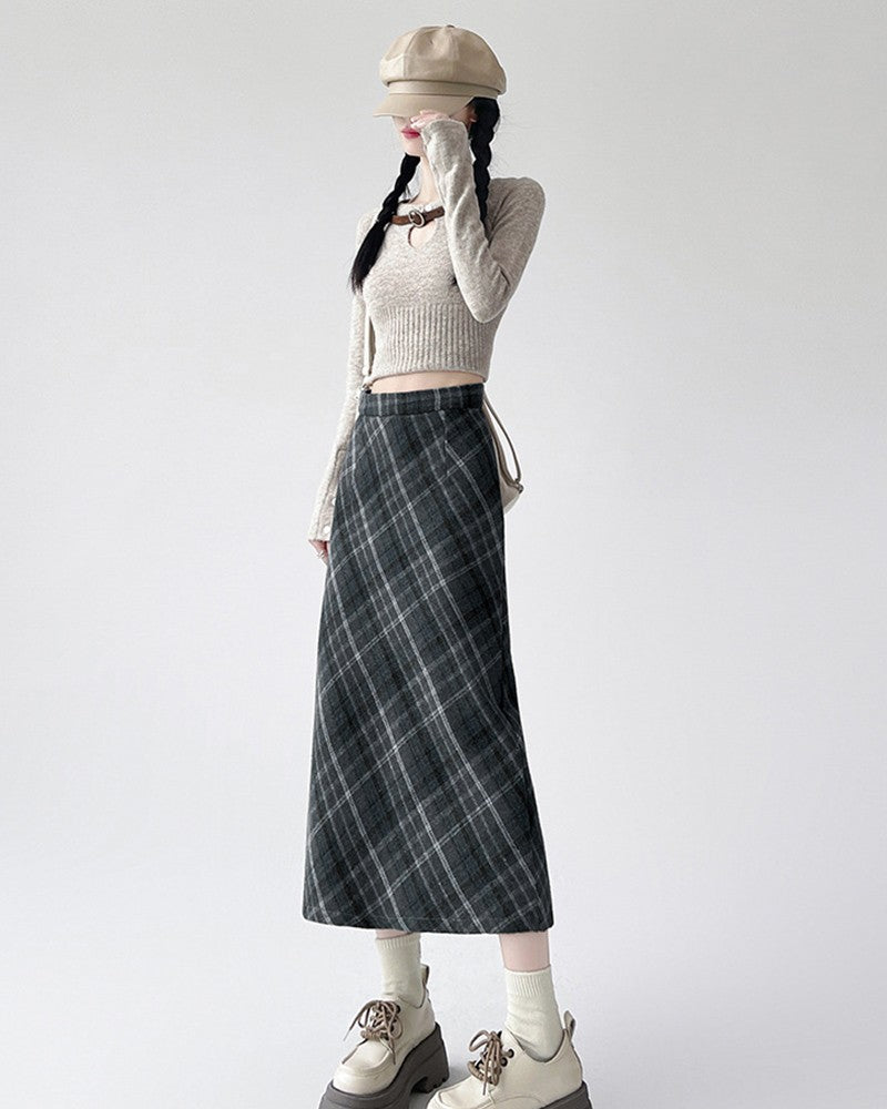 2025 Autumn Vintage Woolen Plaid Skirts Lady Elegant High Waist Slimming A-Line Skirt Women Korean Streetwear Slit Long Skirt