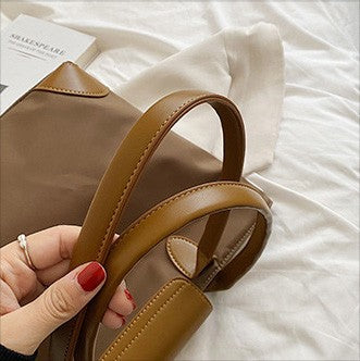 JIOMAY 2025 New Women's Brown Large Capacity Shoulder Bag Casual Simple Handbag Sport Portable Tote Bag for Daily Use