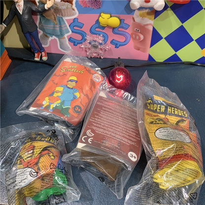 Desenho animado Os Simpsons Homer J Marge Bart Lisa Maggie Krusty o Palhaço Boneco de Ação Decoração de Mesa Brinquedo Colecionável Presente Infantil