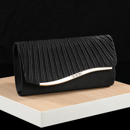 Premium Pleated Clutch Bag with Metal Trim Fashion Classic Chain Shoulder Bag for Evening Weddings And Parties
