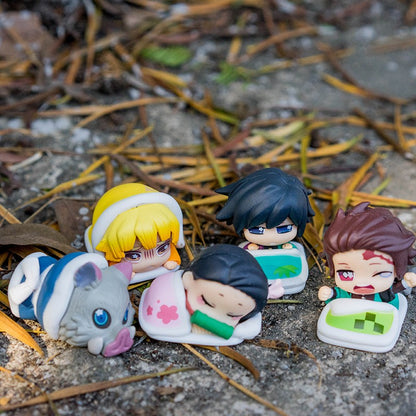 Bonecos Demon Slayer Tomioka Giyuu Agatsuma Zenitsu Kamado Tanjirou Kamado Nezuko Hashibira Inosuke Modelo de Boneca Dormindo Presente Infantil