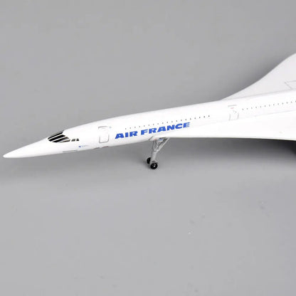 Aviões na Escala 1:400 França 1976-2003 Miniaturas de Aeronaves de Metal Fundido Brancas de Presente Brinquedos de Avião