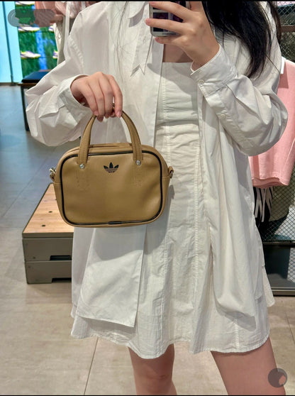 Clover men's and women's fashionable contrasting small square bags, sports single shoulder hand-held crossbody bags