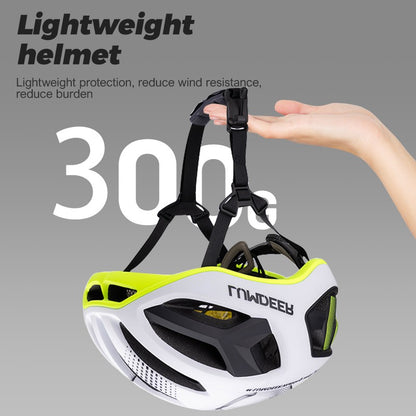 Capacete de bicicleta ultraleve e respirável Eastinear, para homens e mulheres, para esportes ao ar livre, com luz traseira magnética