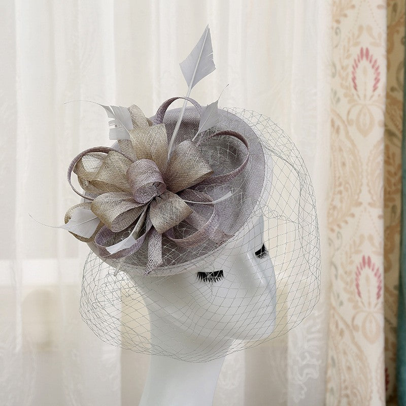 Chapéu de sol de aba grande com design de padrão de fio de cânhamo duplo, acessórios de pena, elegante chapéu de banquete, chapéu de praia para casamento ou férias, chapéu equestre