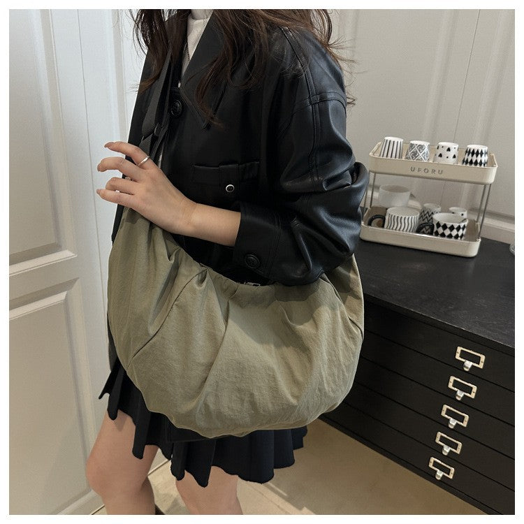 Large Capacity Simple Shoulder Bags Comfortable and Versatile Texture Crossbody Bags for Women Men Fashion Casual Storage Bags